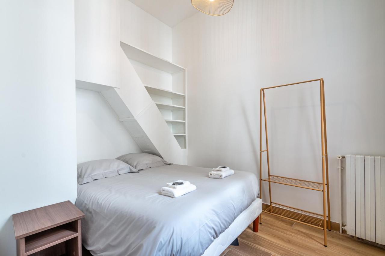 Appartement Metro Alexandre Dumas Paris Luaran gambar