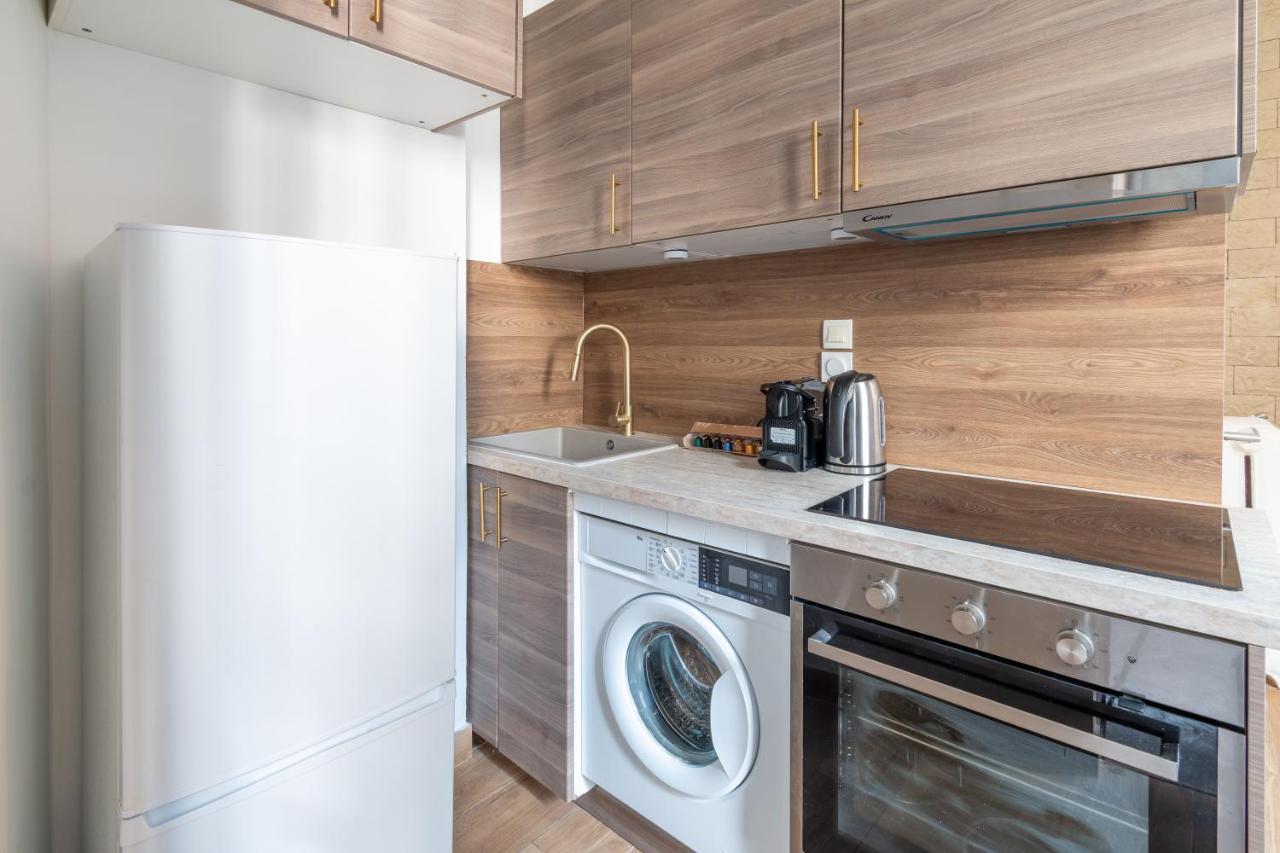Appartement Metro Alexandre Dumas Paris Luaran gambar