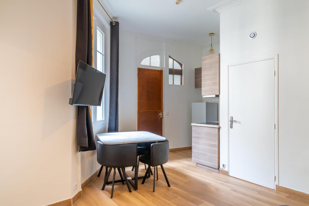 Appartement Metro Alexandre Dumas Paris Luaran gambar